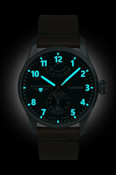 Bauhaus Aviation Herrenuhr Automatik mit Gangreserveanzeige und Lederarmband